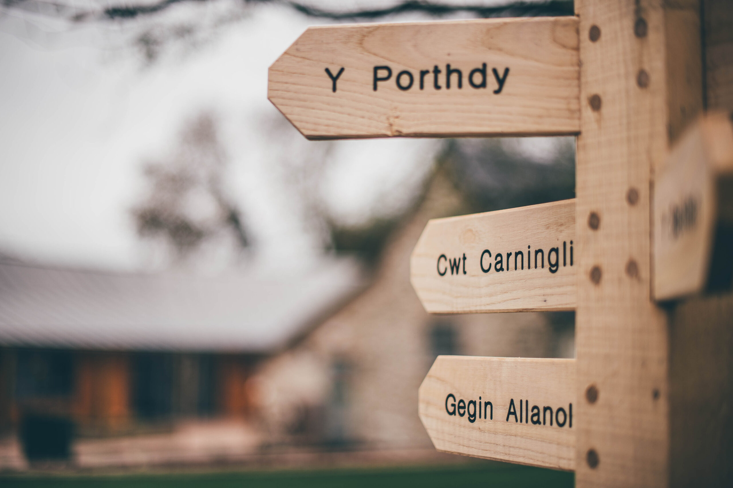 Agoriad Gwersyll Pentre Ifan