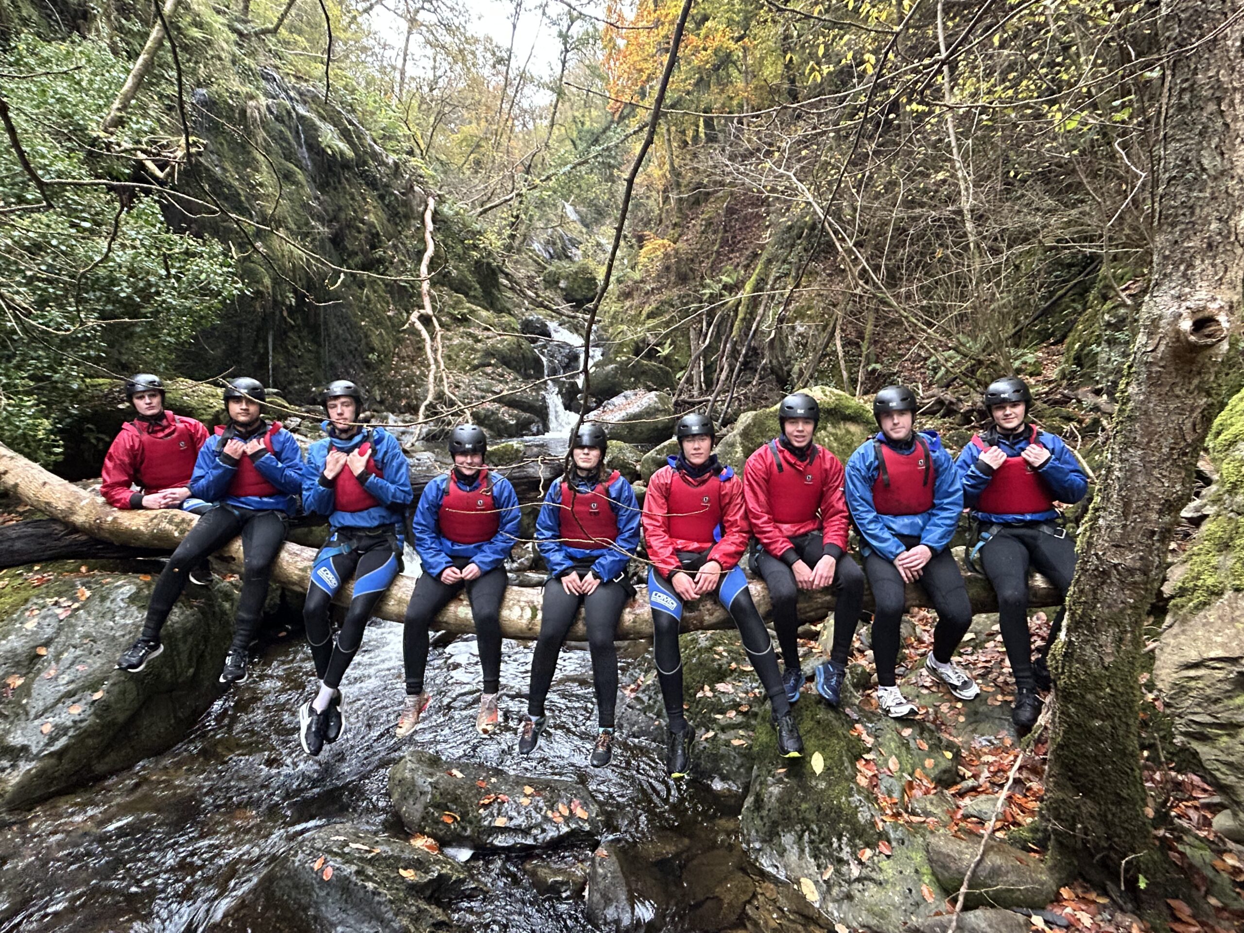 Criw cerdded afon, Aur
